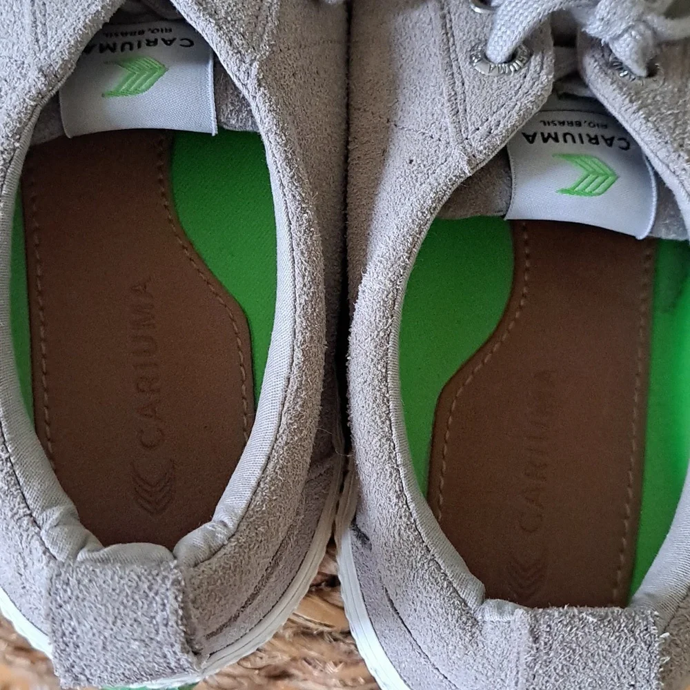 CARIUMA Womens Ona Gray Suede Low Top Casual/Athleisure Sneakers US7/EU38‎